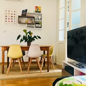 Florence Fashion Room